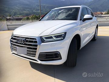 Q5 40 TDI Quattro SLine euro 6d 2.0 Gancio