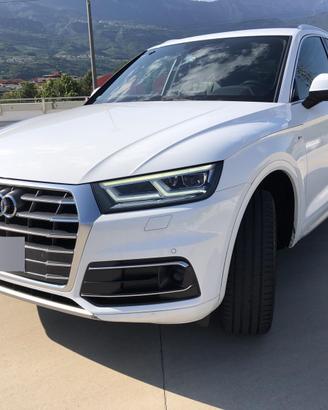 Q5 40 TDI Quattro SLine euro 6d 2.0 Gancio