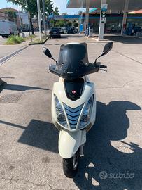 Scooter malaguti blog 125