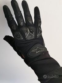 Guanti moto taglia S in pelle. 