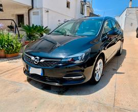 Splendida Opel Astra 1.5 cdti 122cv Sport turner