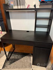 Scrivania Ikea per cameretta