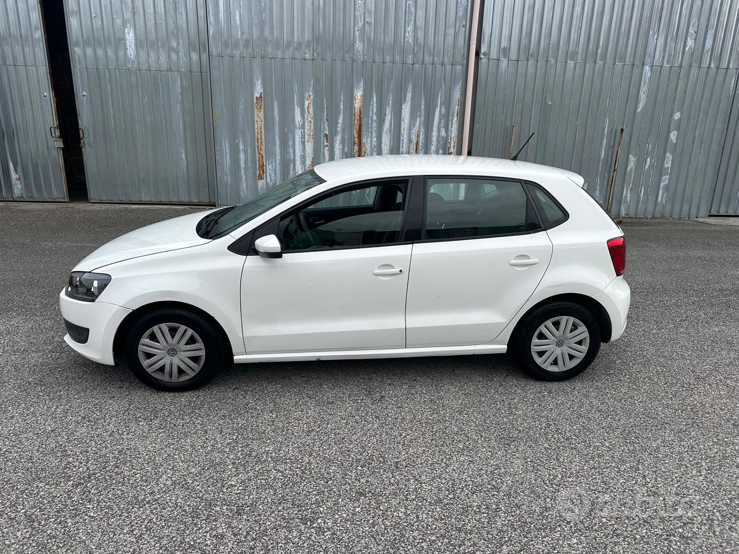 Volkswagen Polo 2012 photo 4