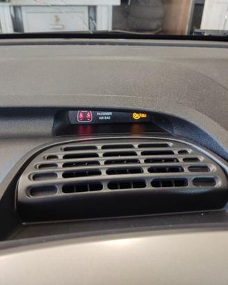 Bocchetta clima centrale PEUGEOT 108 del 2016