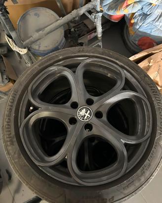 cerchi 18 canale differenziato per alfa romeo
