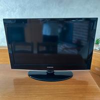 Tv Samsung 32” nera LCD