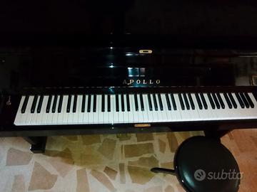 PIANOFORTE a parete nero lucido 