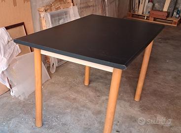 tavolo in legno con cassetto 1,20x75