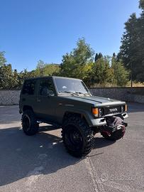 Toyota Land Cruiser lj70