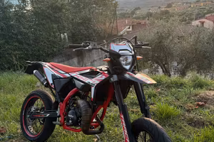 Beta RR 50 Motard Track