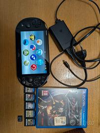 ps vita slim + 6 giochi, Memory card e caricatore 