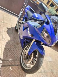 Yamaha R1 1998
