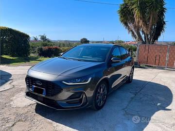 FORD FOCUS ST LINE X 1.5 116 cv