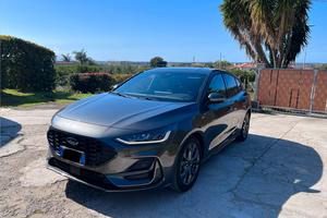 FORD FOCUS ST LINE X 1.5 116 cv
