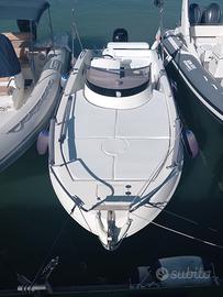 Mano marine Calion boat 21.50 walkaroud