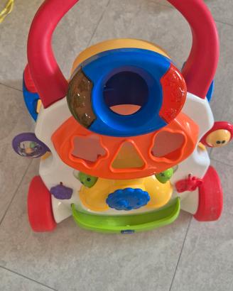 Girello primi passi Chicco spingibile con giochi