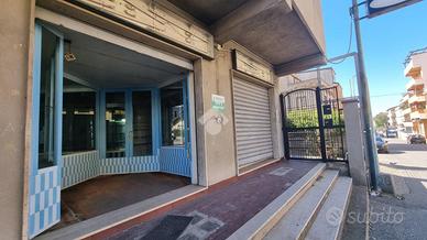 NEGOZIO A REGGIO DI CALABRIA