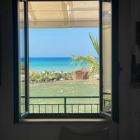 Villetta fronte mare in villaggio turistico