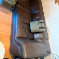 Divano in pelle naturale