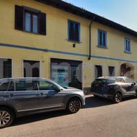 Ampio bilocale senza spese