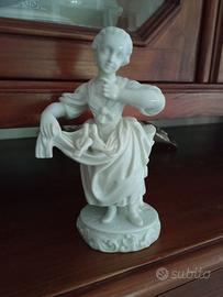 Statuina Ginori Capodimonte