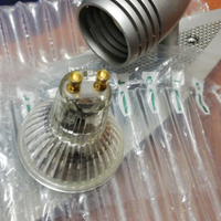 Plafoniera a 2 faretti orientabili