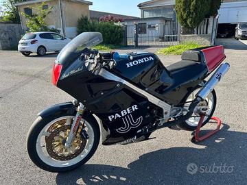 HONDA VFR 750 F SUPERBIKE FRED MERKEL