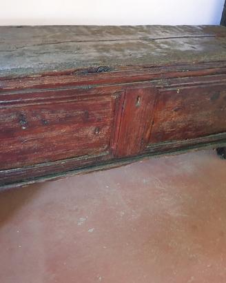 cassapanca antica