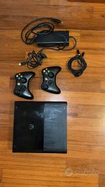 Xbox 360 con 2 joystick e cavi