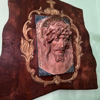 Rilievo artistico “Volto di Cristo”