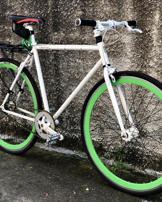 Bicicletta fixed / single speed