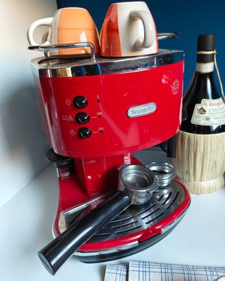 macchina caffe Delonghi 