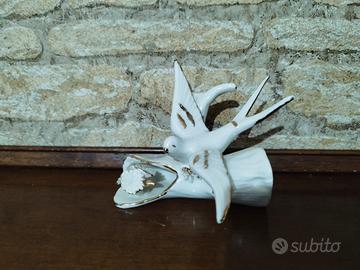 colomba in porcellana Capodimonte 