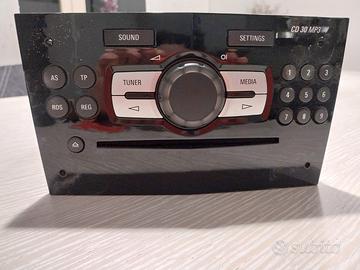 AutoRadio Opel Corsa D 2013