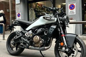 Husqvarna Svartpilen 401-Vitpilen