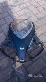 TZR 50 03-06: faro radiatore telaietto km vetro