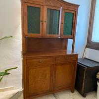 Credenza antica