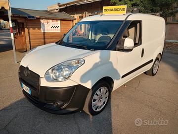 Fiat Doblo Doblò 1.4 T-Jet Natural Power PC-TN Car