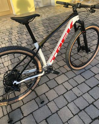 Bicicletta MTB trek procaliber 9.7