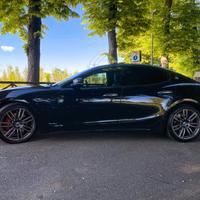 Maserati Ghibli Nerissima all. Gransport My18 2018