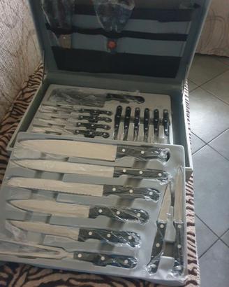 Valigetta coltelli e forchette