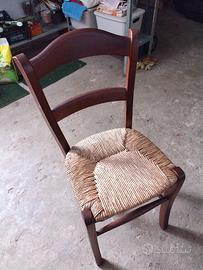 sedie in legno con cuscino