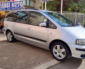 Seat Alhambra 1.9 TDI/115CV tip. Stylance