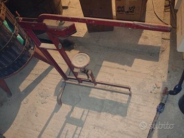 tappatrice tappi sughero 