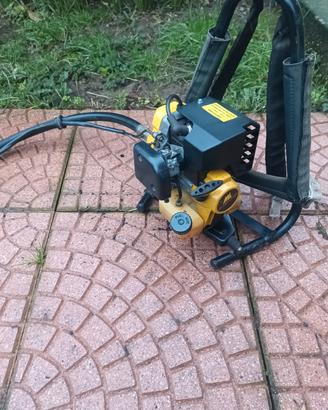 Decespugliatore McCulloch BP 26 AV