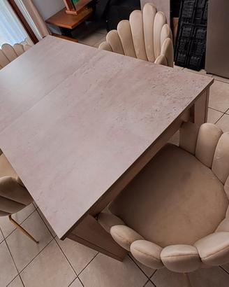 Set tavolo allungabile + 4 sedie di design