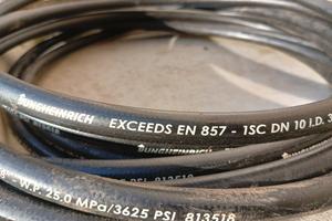 Jungheinrich n.2 tubi idraulici muletto originali