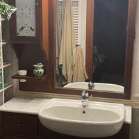 Mobile bagno arte povera + applique +lampadario