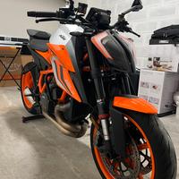 KTM Superduke R
