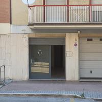 Garage per uso commerciale